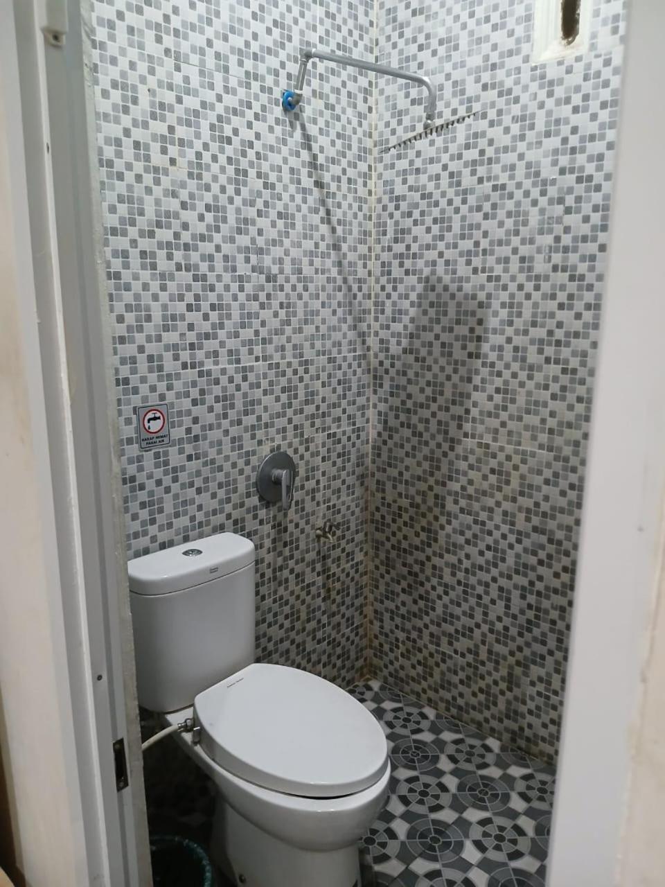Macan Kumbang Residence パレンバン エクステリア 写真